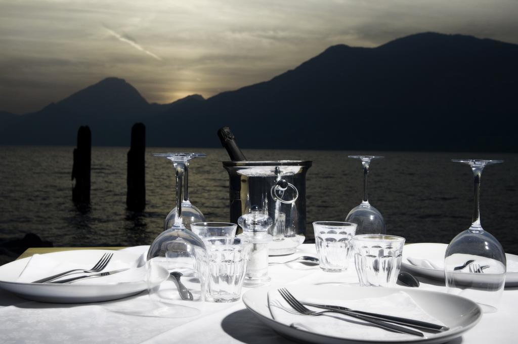 Kite & Lounge Hotel Club Da Baia Brenzone sul Garda Eksteriør billede